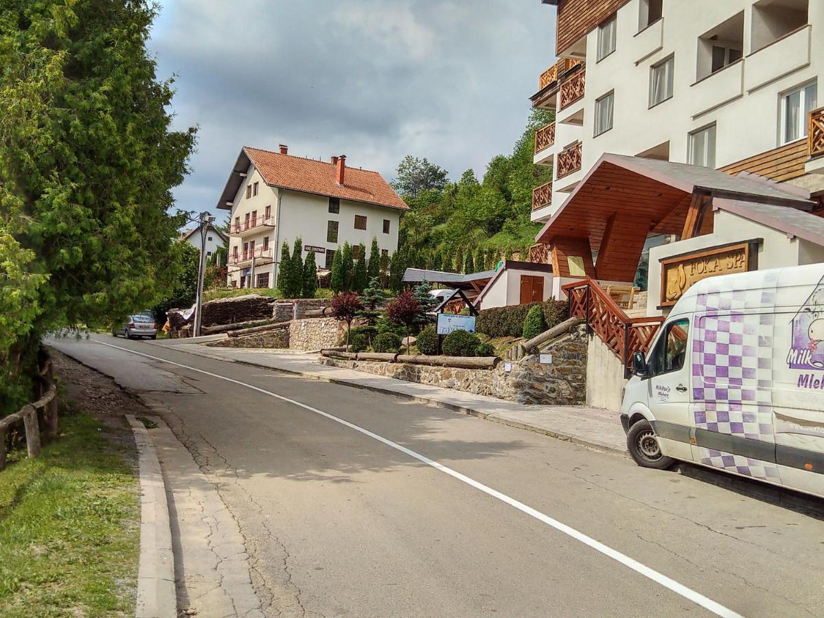 Apartments And Rooms Vicko Brzeće Eksteriør billede