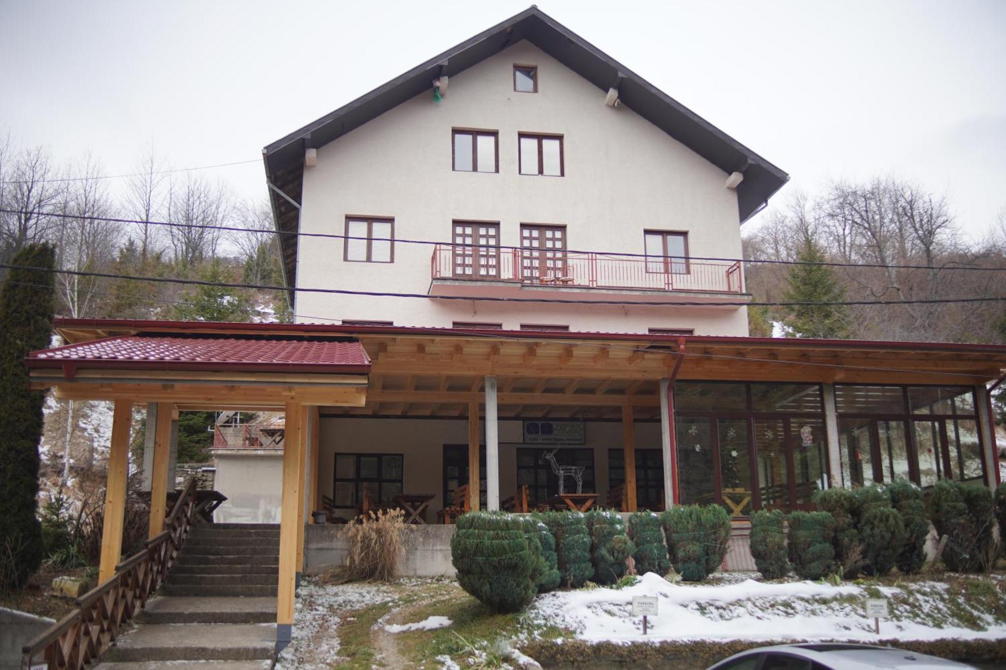 Apartments And Rooms Vicko Brzeće Eksteriør billede